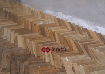 25 pisos en madera maciza25
